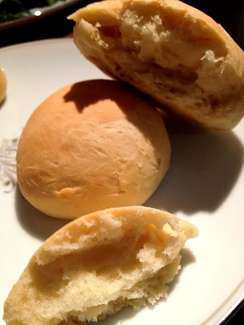 First attempt at making dinner rolls!|Ong Sor Fernさん