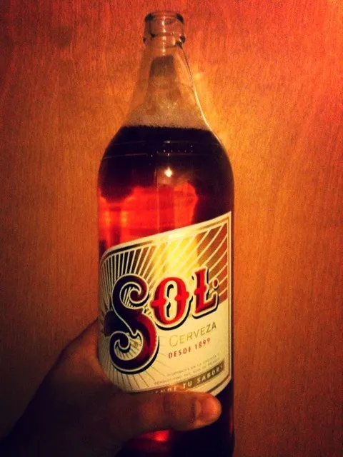 Just a little SOL Beer....yeah!!|Alejandroさん