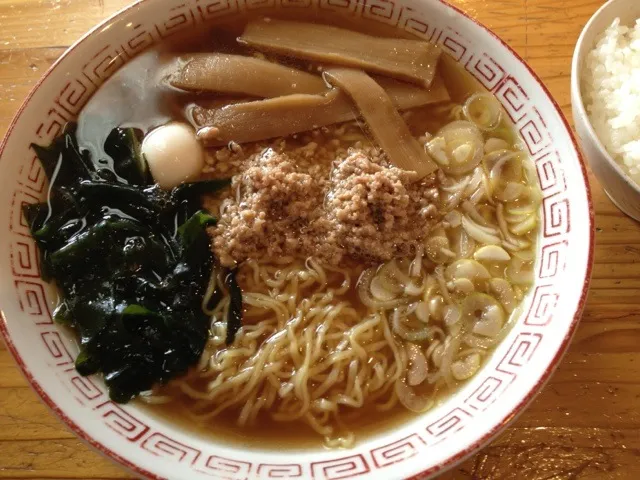 Snapdishの料理写真:スタミナラーメン(しょうゆ)|izumizakiさん