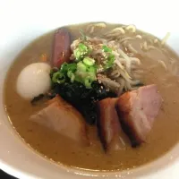 Lucky Belly Bowl ramen|Burt Lumさん