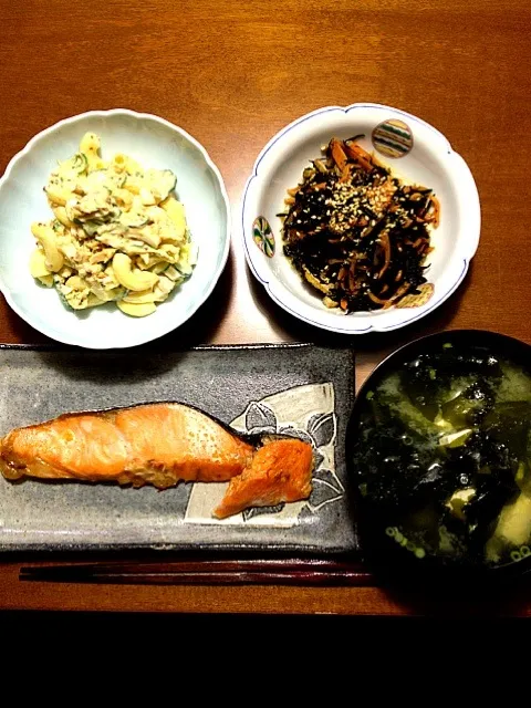 おばんざい・塩鮭定食|リンコさん