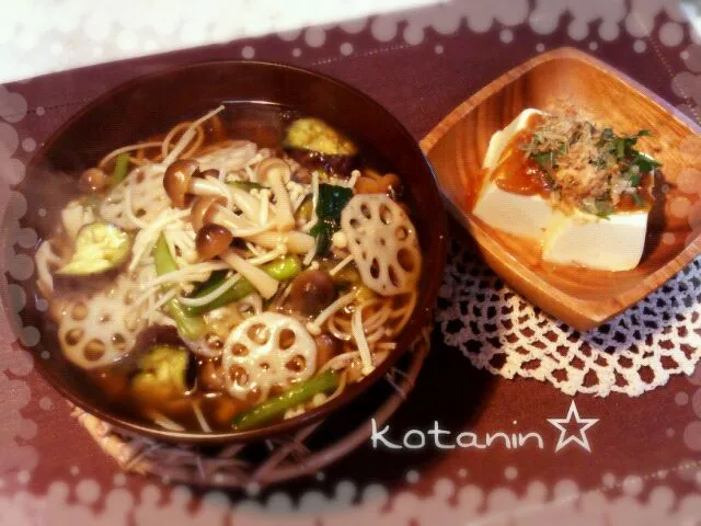 キノコたっぷり茄子の餡掛けお蕎麦・ナメタケ&エゴマの冷奴(*^^*)|コタニンさん