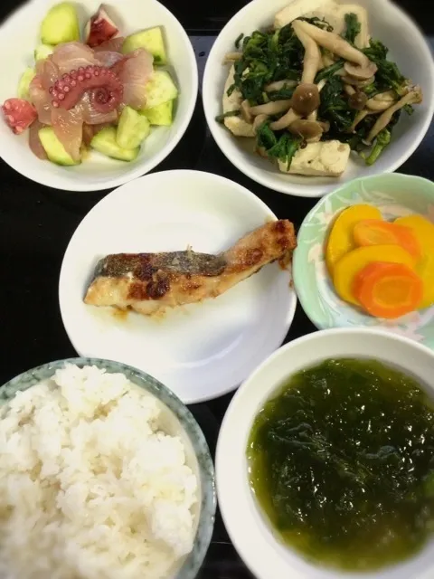 Snapdishの料理写真:旦那膳（＾Ｏ＾）胡瓜白身の刺身梅タコ漬け和え、アーサ汁、他。|くめさん