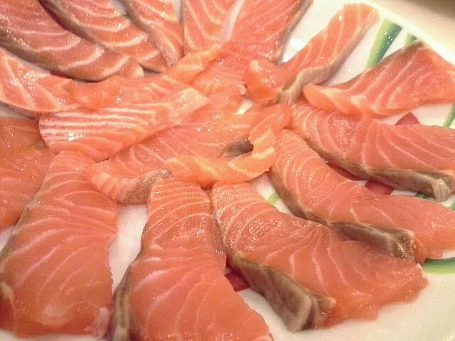 Snapdishの料理写真:Salmon|Kor Shyn Lynさん