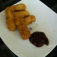 chicken nuggets with barbecue sauce|sarah changさん