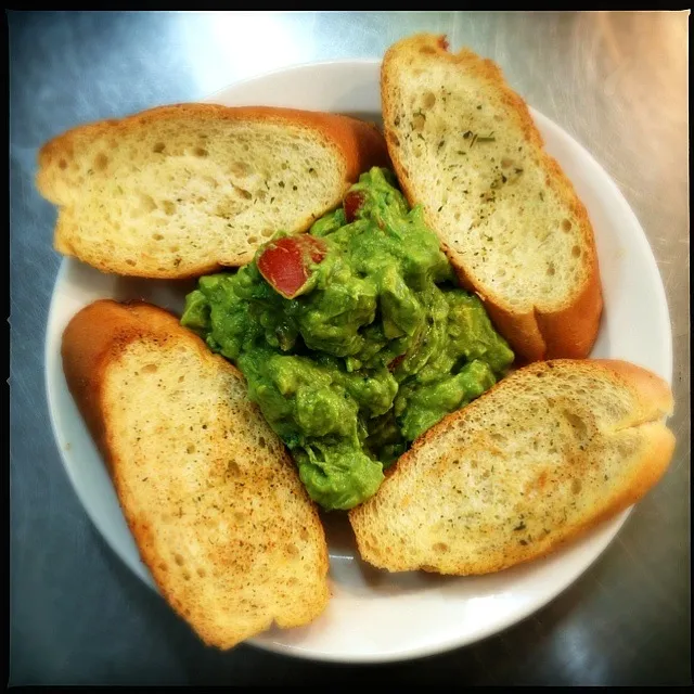 Snapdishの料理写真:Fresh Guacamole|S Bさん