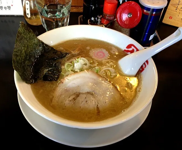 魚だし☆中華麺☆塩🍜☆宝介|カオルン♪さん