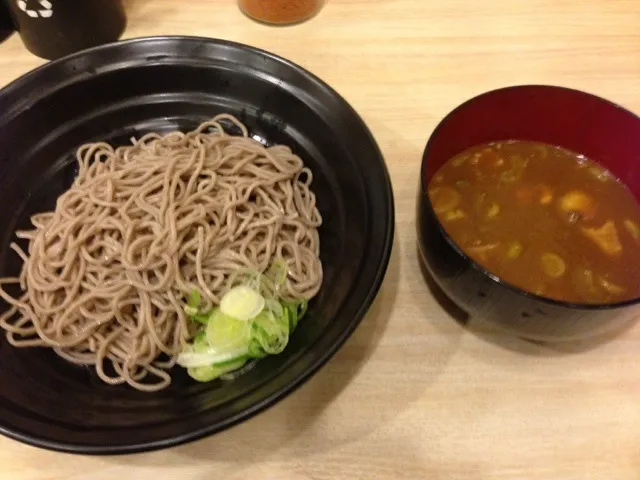 カレーつけ蕎麦|アクちゃんさん