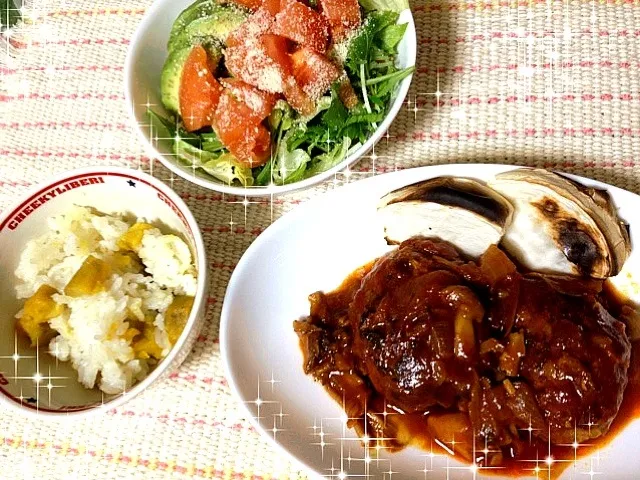 🌟煮込み豆腐ハンバーグ🌟アボカドとトマトのシーサーサラダ🌟安納芋御飯🌟|yukiさん