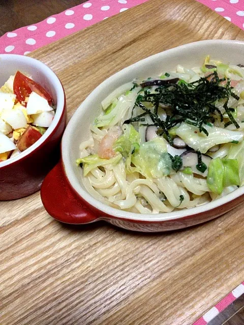 「THE春菊ソース」のうどん&アボカドサラダ☆|くうさん