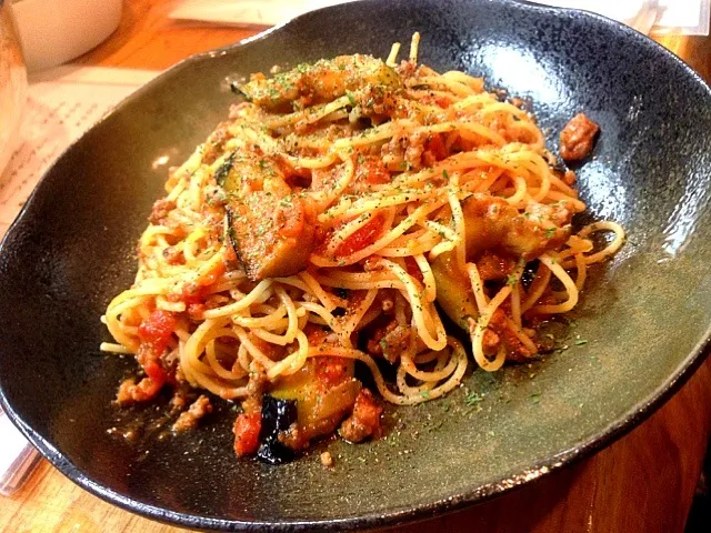 Spaghetti with eggplant and meat sauce!|Len R Ortegaさん