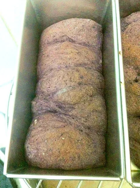 My purple corn bread! Yay!|LeLyさん