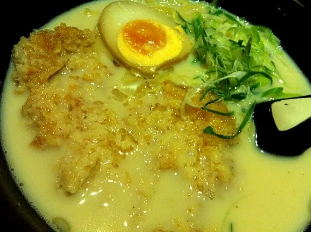 tonkatsu ramen🍜|꒰✾꒱˚°꒰ben꒱°˚꒰✾꒱さん