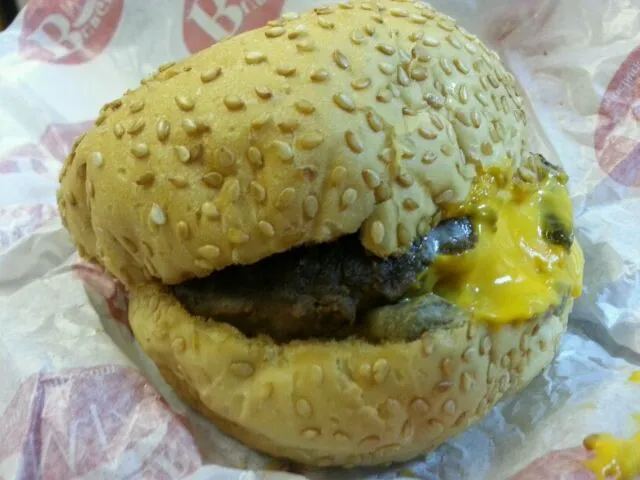 Snapdishの料理写真:Mushroom angus burger|Kellyさん