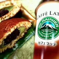 Snapdishの料理写真:抹茶どら焼 カフェラッテ|ami*さん