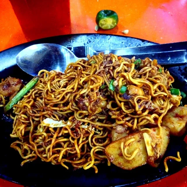 Snapdishの料理写真:Maggie goreng Thai|Ahmad Nazri Mohamed Naimさん