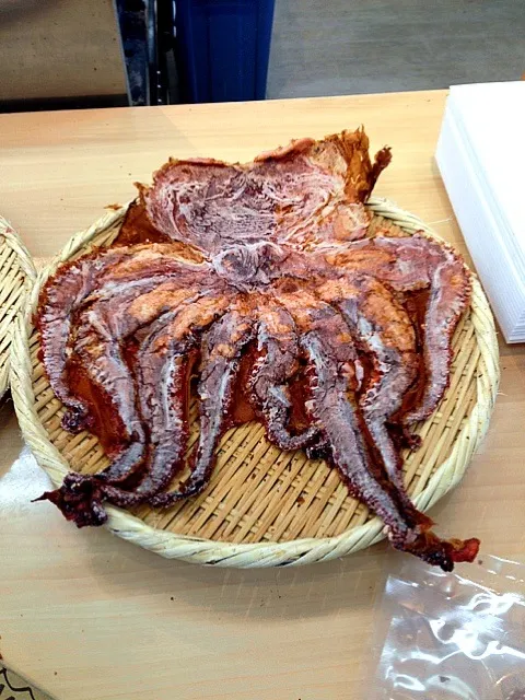 Snapdishの料理写真:淡路島でタコの丸焼き！|komabooさん