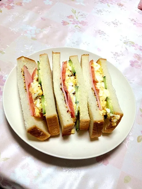 サンドイッチ|三谷  愛さん