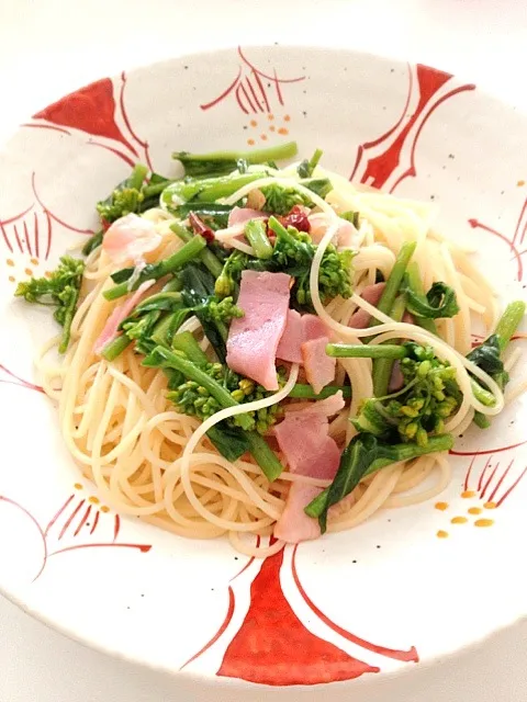 菜の花とベーコンのパスタ|れいちんさん