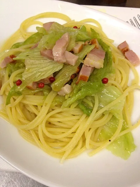 レタスとベーコンの和風パスタ|今泉哲さん