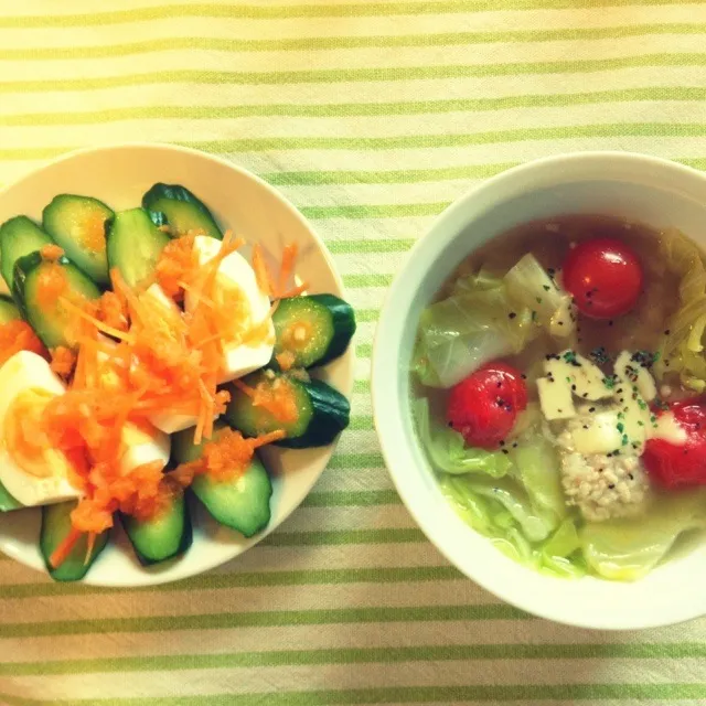 キャベツとプチトマトのスープ＆にんじんドレッシングの野菜サラダ|タクローさん