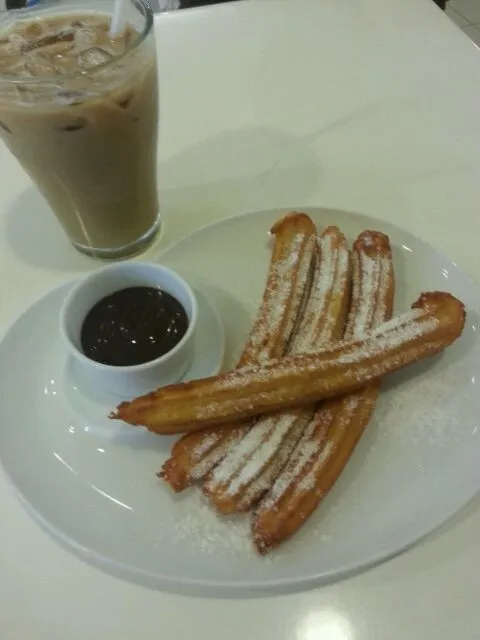 Churros with chocolate dip|Mrs BNazさん