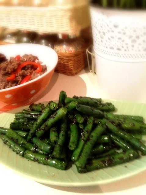 Beans with black sesame seeds dressing.|Chibiko's Kitchenさん