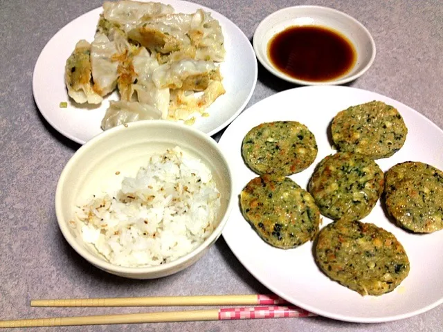 ほうれん草チーズ入りハンバーグ•味の素餃子|うるしちかさん