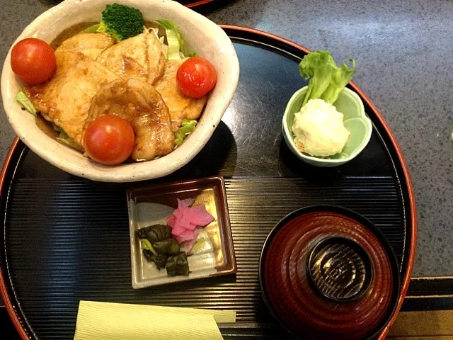 みかわポーク生姜焼き丼|Masakiさん