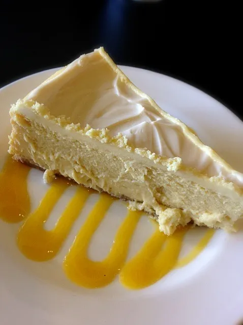 Snapdishの料理写真:Seasonal Cheesecake by Tori's Torts|yukさん