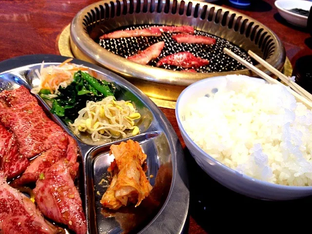 Yakiniku!for my Lunch!:)03/11/13|Dezza Tsuchiyaさん