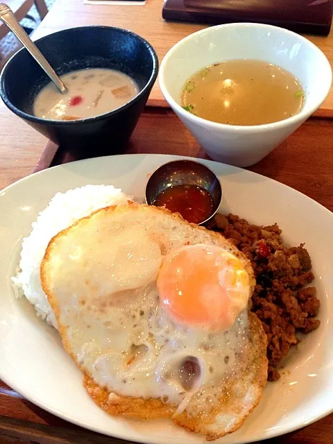 豚肉のガパオセット|イカレタ宇宙人さん