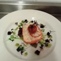 smoked salmon & prawns roulade, pickled beetroot, mixed leafs, micro herbs, basil oil & confit cherry tomato|Sam shawcrossさん