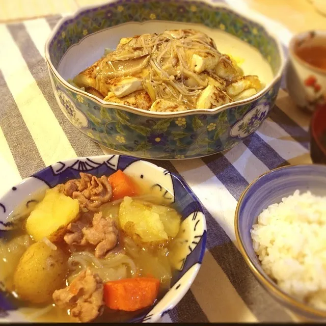 3/12:ごろごろ肉じゃが、白菜と香ばし豆腐のきのこあん掛け、しじみとわかめのお味噌汁|安藤宏美さん