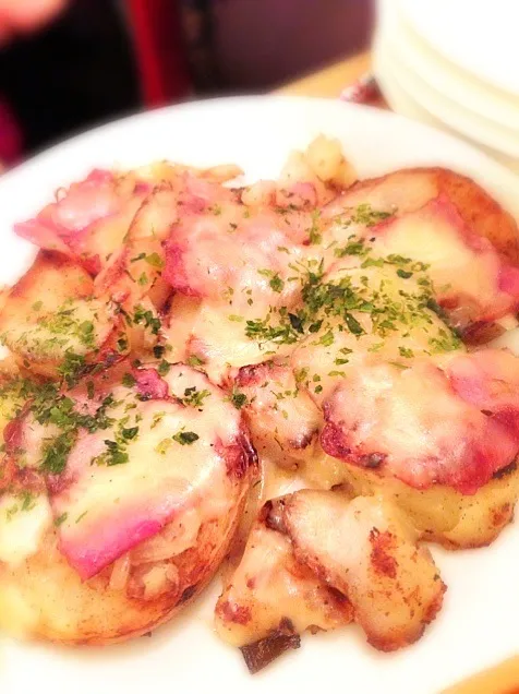 Cheese baked bacon&potato✨チーズベーコンポテト|🌈Ami🍻さん