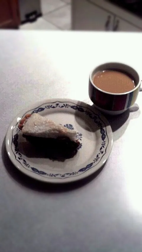 Chocolate Merengue Pie w/ Coffee|cassieさん