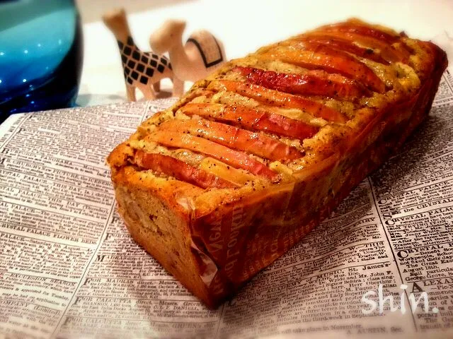 Snapdishの料理写真:chiesweethoeさんの紅茶とﾘﾝｺﾞのｹｰｷ♪|junkoさん