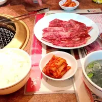 Snapdishの料理写真:焼肉|misaki nakamikawaさん