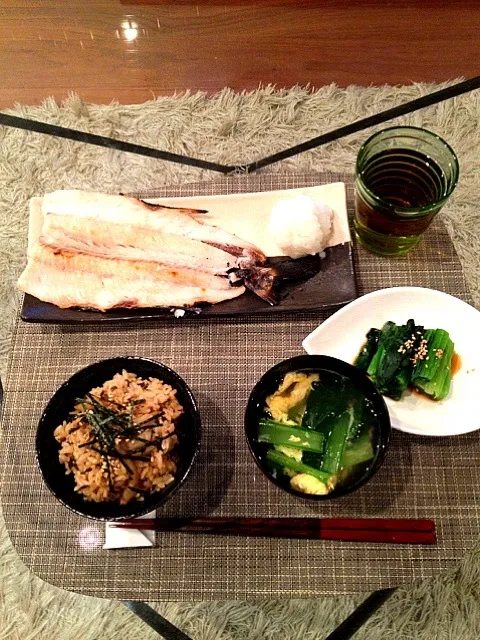 トビウオ開き×しめじ炊き込みご飯|minさん