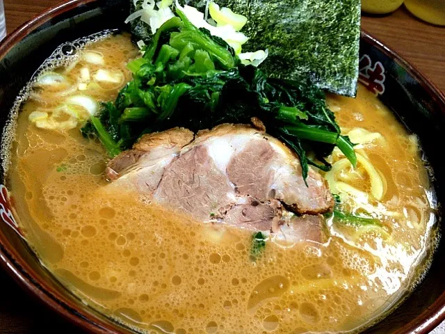 ラーメン かため 濃いめ キャベチャ|tecklさん