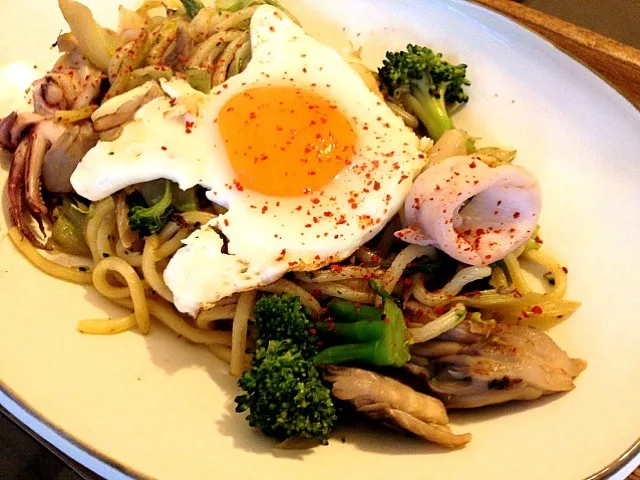 イカとブロッコリーの塩焼きそば|サクラさん