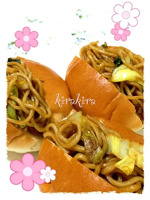 🍀 焼きそばパン弁当 🍀|❄️✨kirakira✨❄️さん