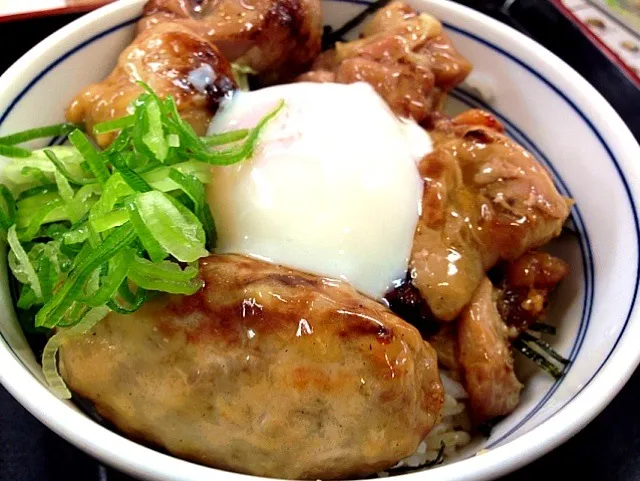 吉野家 焼き鳥つくね丼|あすみさん