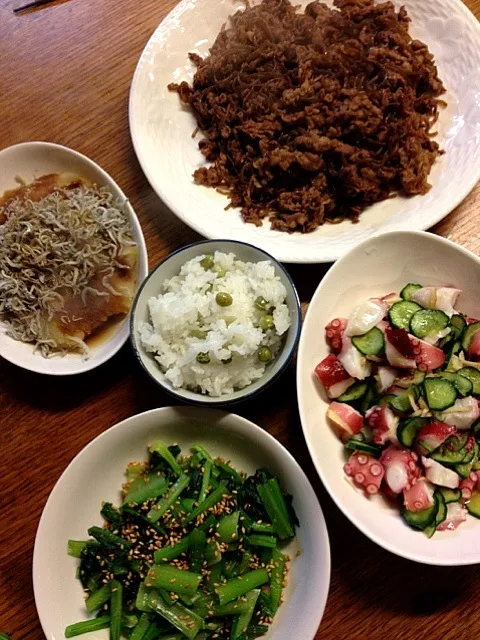 ★豆ごはん★牛肉とこんにゃくのしぐれ煮★たこときゅうりの酢の物★じゃこおろし|三宅 里美さん