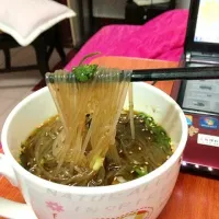 Snapdishの料理写真:酸辣粉|吃货闪さん