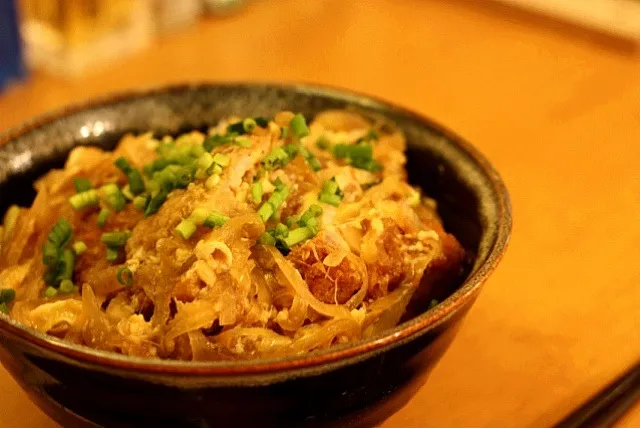 薄い肉しかなくてミルフィーユカツ丼☆ついでにインチーズ☆|だいすけさん