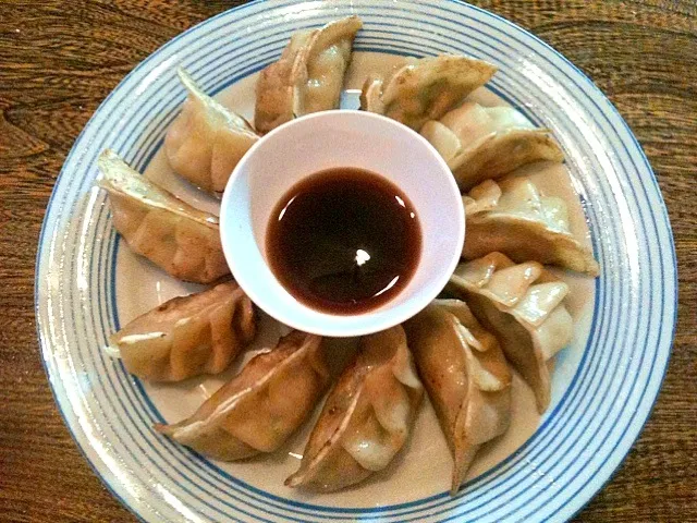 Snapdishの料理写真:Japanese dumplings (Gyoza)|Eveさん