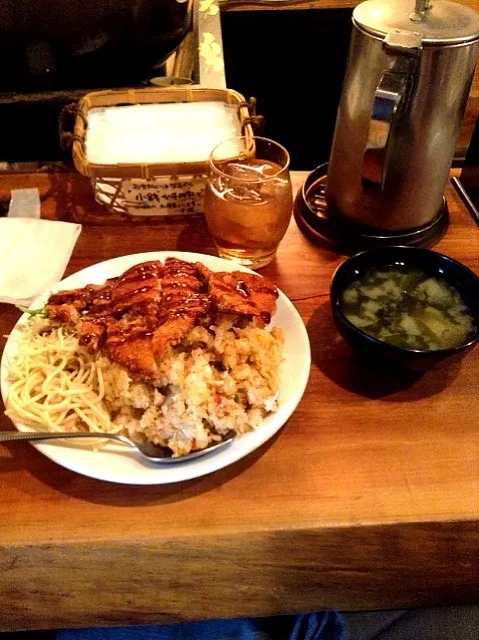 トンカツチャーハン 味噌汁付いて500円|藤井 崇之さん