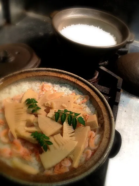 ランチ土鍋御飯🍚|炊かれたいオトコ おこん 小栁津さん