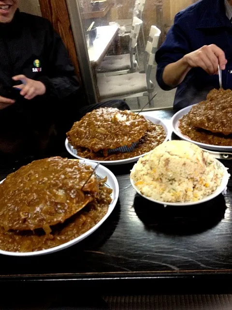 Snapdishの料理写真:大盛りカレー＆チャーハン＠千葉県野田市やよい食堂|Sumichanさん